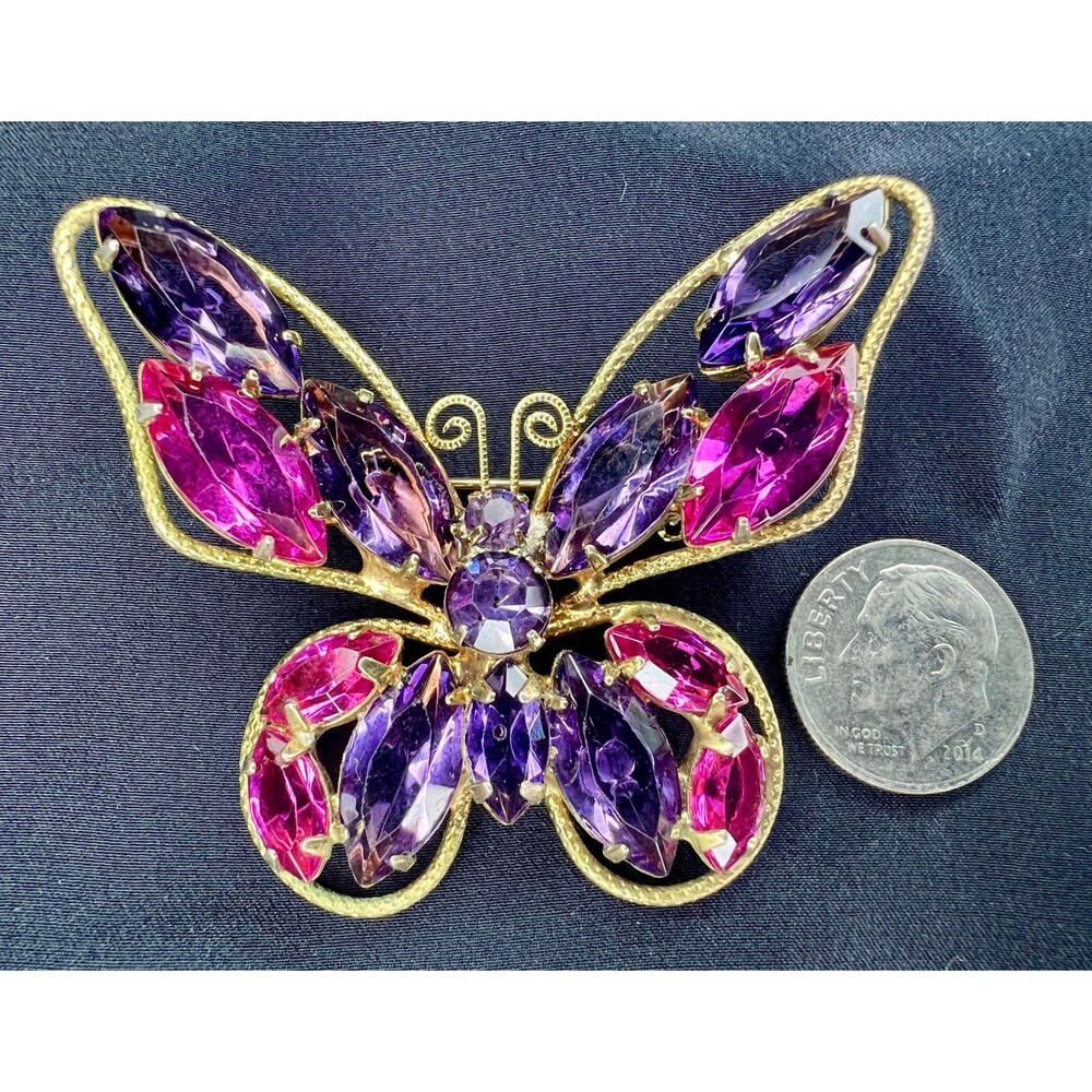 Vintage Purple & Fuchsia Rhinestone Butterfly Brooch Gold Tone Pin
